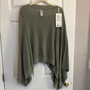 Authentic Lululemon Poncho